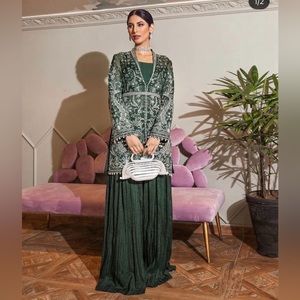 Suffuse by Sana Yasir Freeschia pret. Size Large. Worn once.